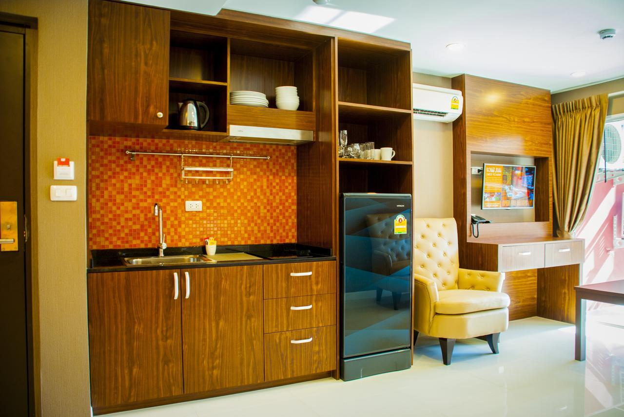 Family Residence Pattaya Exterior photo